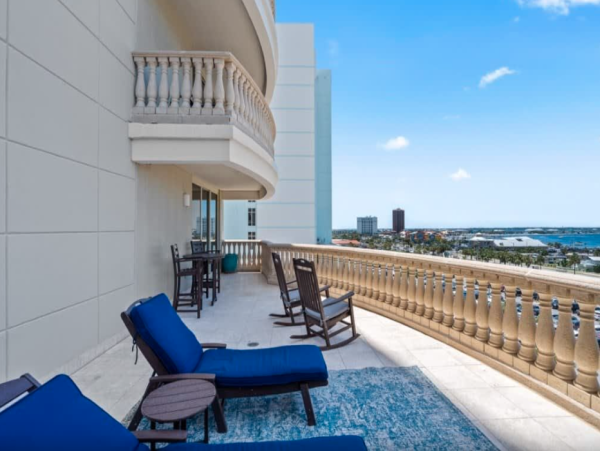 Gulf Front Luxury 4th floor Pensacola Beach Condo